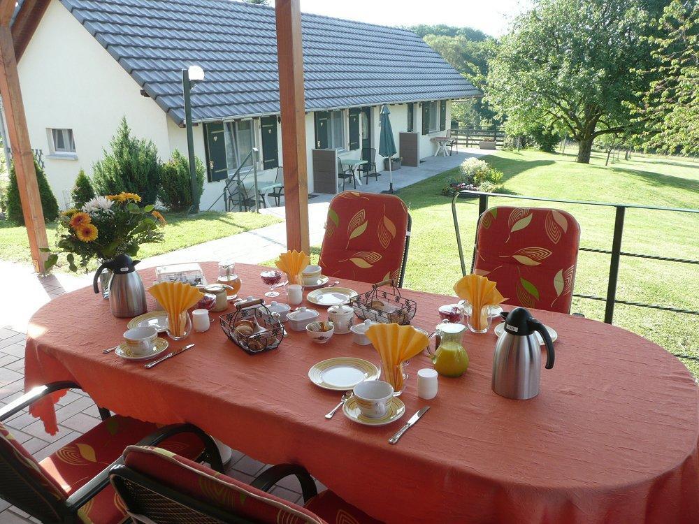 Chez Anny Et Jean Au Mittelbuehl-Reichshoffen Bed and Breakfast Exteriör bild